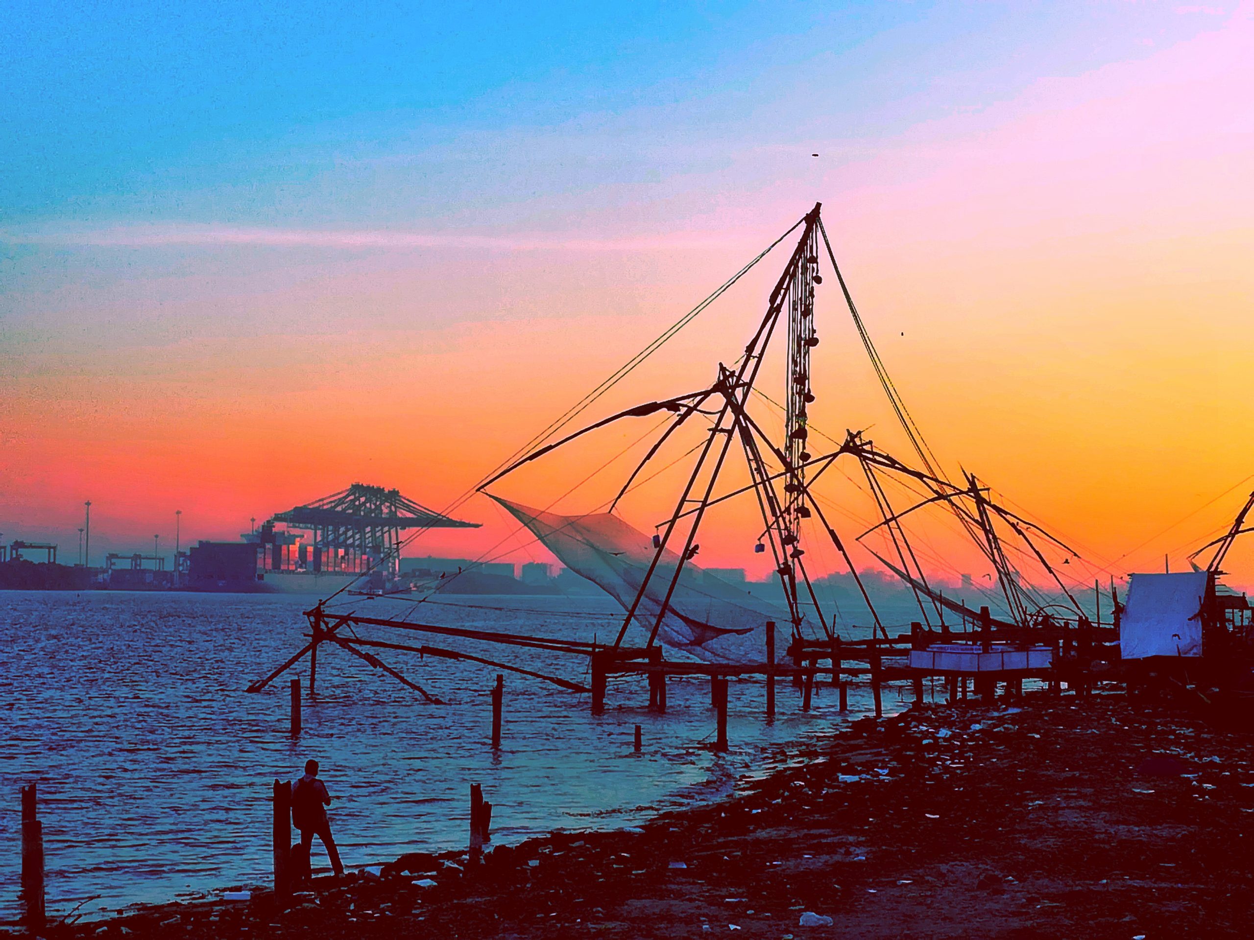 places to visit in kochi in the evening
